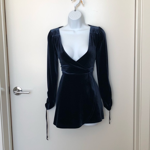 Navy Blue short romper - Picture 4 of 7